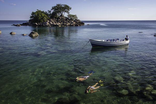 snorkel-around-kaya_1
