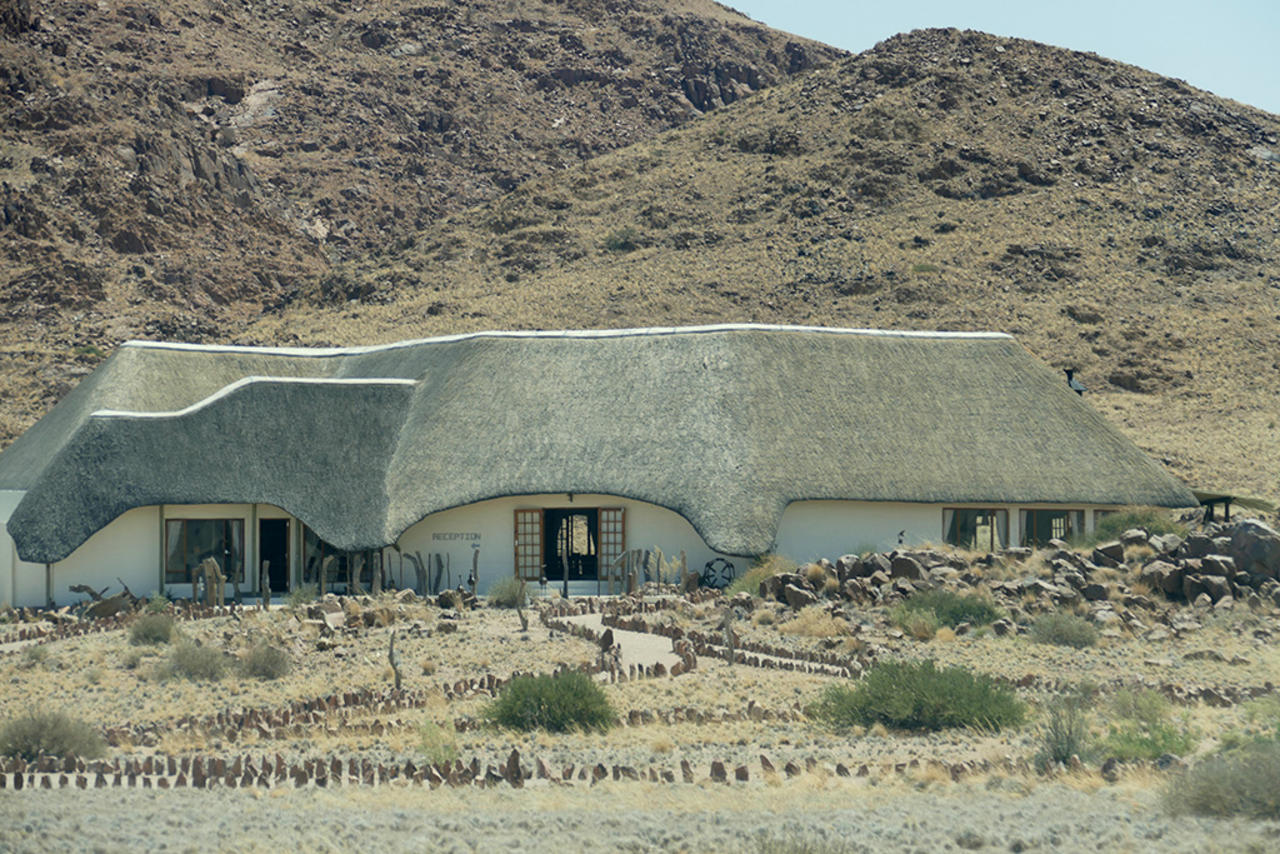 desert-homestead-51