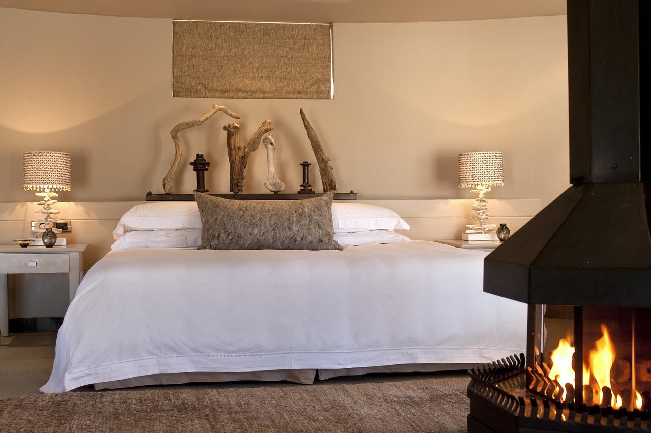 sossusvlei-desert-lodge-bedroom2