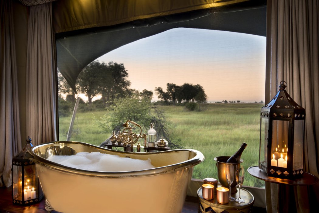 dubaplains_guesttent_bathview