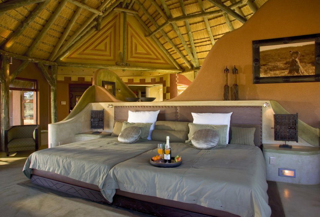 Okonjima Bush Suite 17_room_bush_suite_